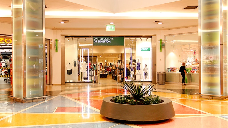 interior do ArrábidaShopping